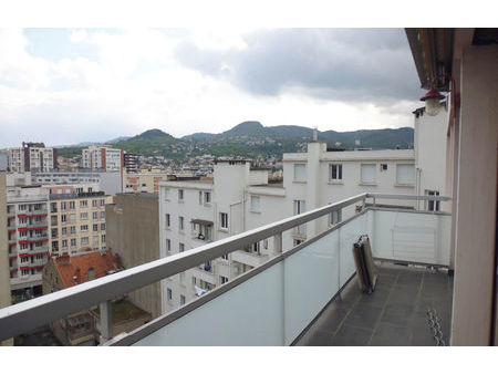 location appartement 3 pièces 60 m² clermont-ferrand (63000)