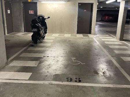 vente parking 2 m²
