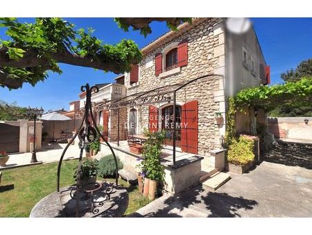 vente maison 137 m² saint-rémy-de-provence (13210)