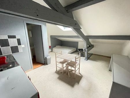 studio 18 m² meublé - prêt à vivre