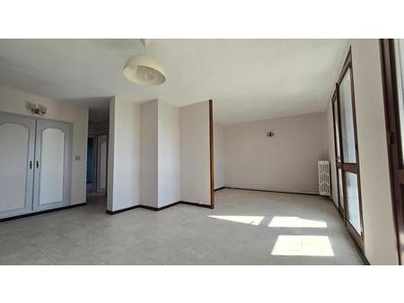 appartement 3 pièce(s) 68 m2