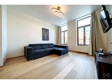 appartement te koop in sint-jans-molenbeek met 1 slaapkamer
