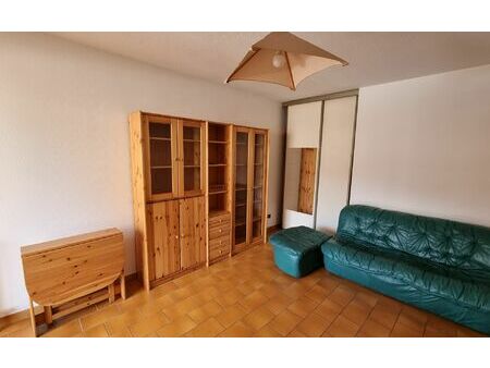 location appartement  50 m² t-2 à albi  511 €