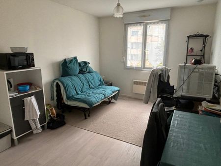 location appartement  m² t-1 à reims  490 €