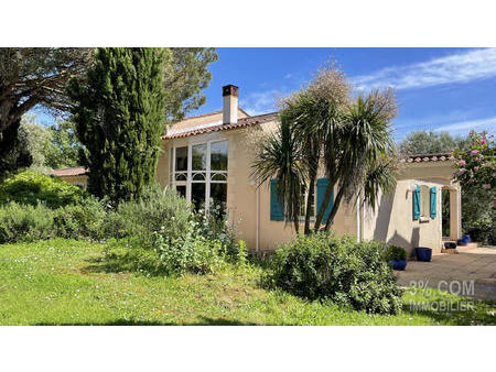 vente maison piscine à saint-cyr-en-talmondais (85540) : à vendre piscine / 300m² saint-cy