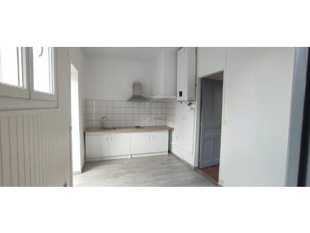location appartement  35.12 m² t-2 à tarbes  350 €