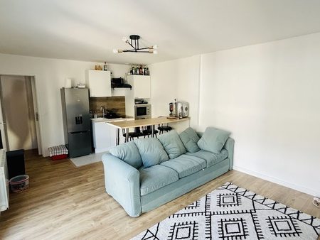 location meublée appartement 2 pièces 39.97 m²