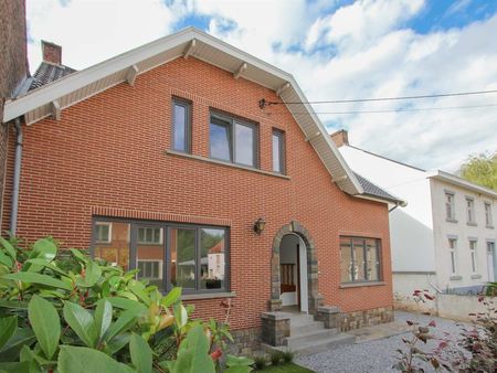 maison à louer à nodebais € 1.400 (kpull) - aryês properties | zimmo