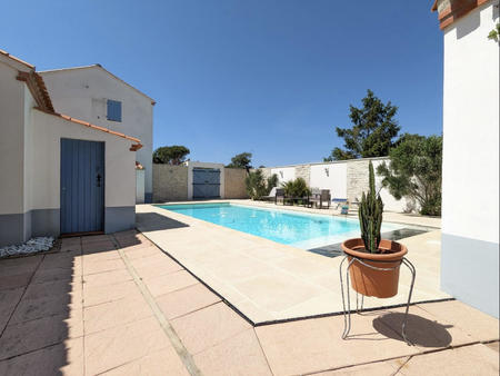 vente demeure d'exception piscine à saint-jean-de-monts (85160) : à vendre piscine / 155m²