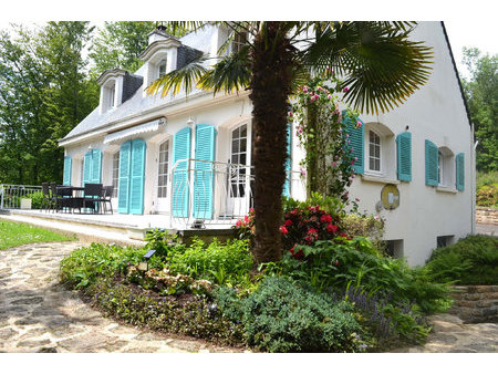 magnifique maison de style île-de-france située à plouay  o