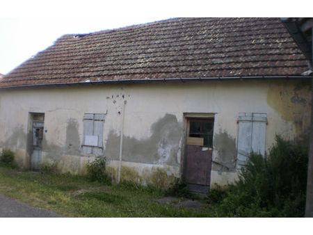 vente maison 2 pièces 67 m² saint-gérand-le-puy (03150)