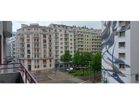 appartement t2 50 m2 avec balcon + cave