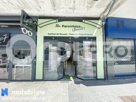 local commercial 75 m²