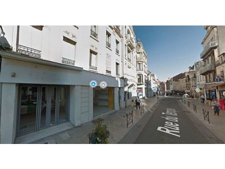 local commercial 128 m² auxerre