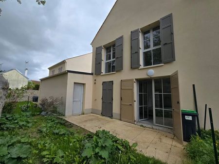 maison 4 pièces 85 m²