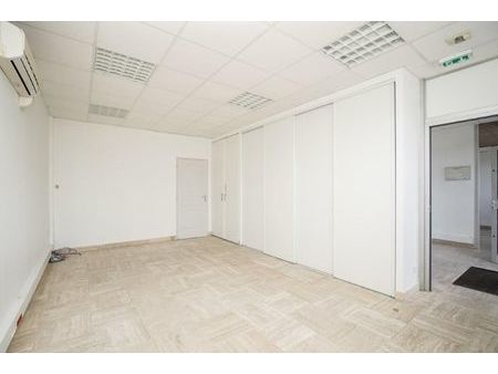 bureaux/ local commercial 95 m²
