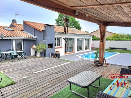 villa 4 pièces 112 m²