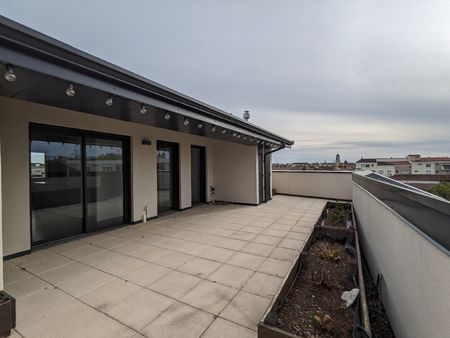 appartement rooftop en duplex avec terrasse 70m2 - chartrons - direct propriétaire