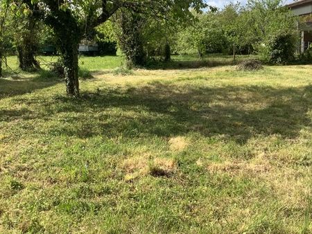 terrain constructible 714 m2