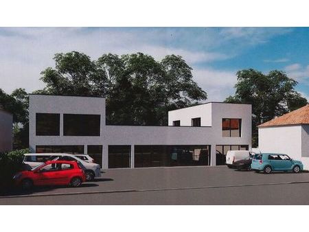 local commercial 102 m² laval