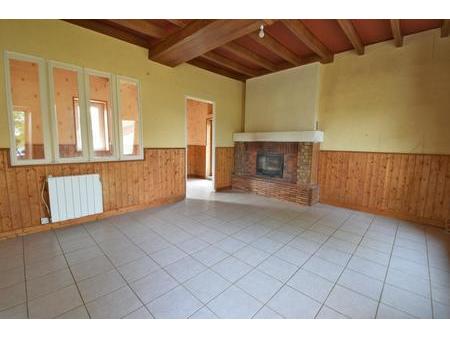 vente maison à bécon-les-granits (49370) : à vendre / 68m² bécon-les-granits