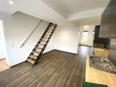 immeuble de 110 m² à leforest