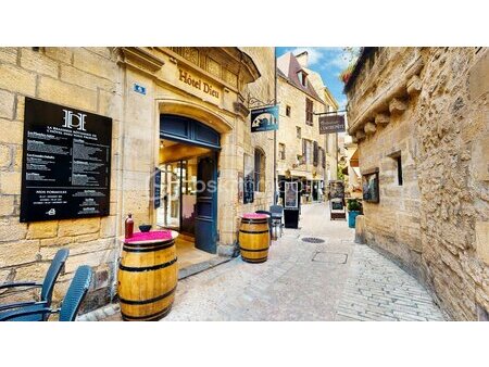 fonds de commerce à sarlat-la-caneda