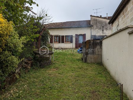 maison de 80 m² à abzac