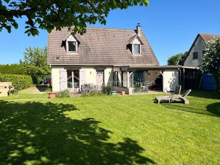 maison de 120 m² à amfreville-la-campagne