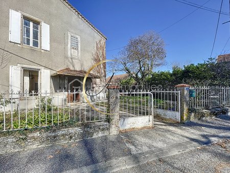 maison de 150 m² à belveze-du-razes