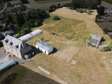 maison de 255 m² à saint-brice-en-cogles