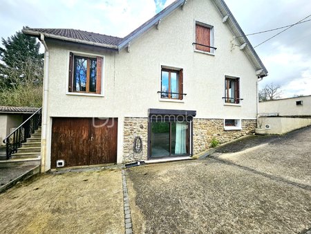 maison de 137 m² à pommeuse