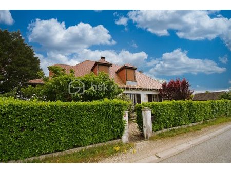 maison de 107 m² à saint-medard-de-guizieres