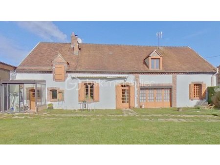 maison de 130 m² à villeneuve-l'archeveque