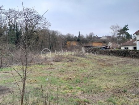 terrain de 6 251 m² à auxerre