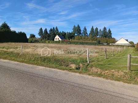 terrain de 1 000 m² à mayenne