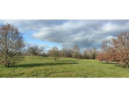 terrain de 1 328 m² à montauban