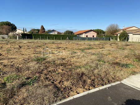 terrain de 871 m² à montbeton