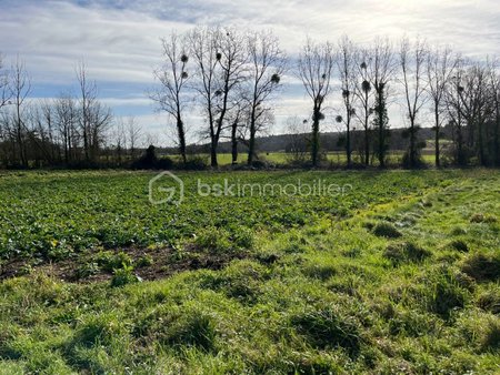 terrain de 1 836 m² à ploermel