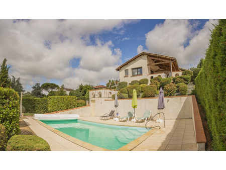 vente villa d'architecte lizac  150m² 2082m² 6 pièces 298 000€
