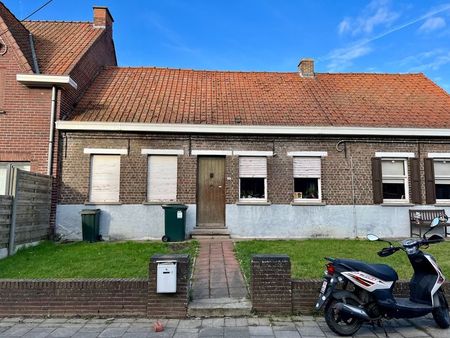 volledig te renoveren woning!