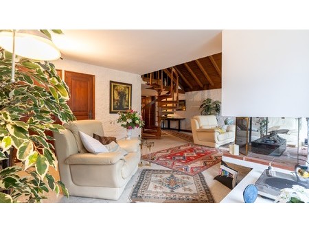 duplex - 5 pièces - chamonix-mont-blanc  chamonix mont blanc  hs sale residence/apartment