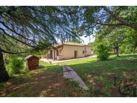 foulayronnes  sur les hauteurs  maison traditionnelle de plus de 170m² avec jardin de...