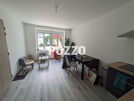vire : appartement f2 (30 m²) en location