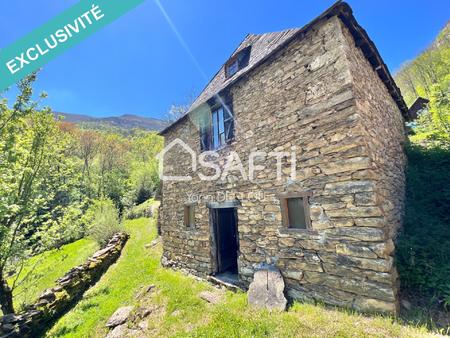 belle maison en partie rénovée en montagne