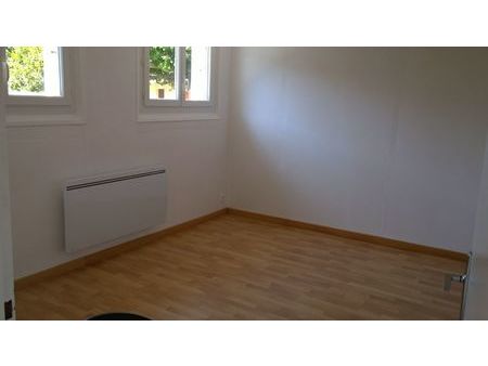 location appartement rez de chaussée cote villa