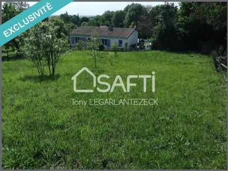 vente terrain à montournais (85700) : à vendre / 519m² montournais