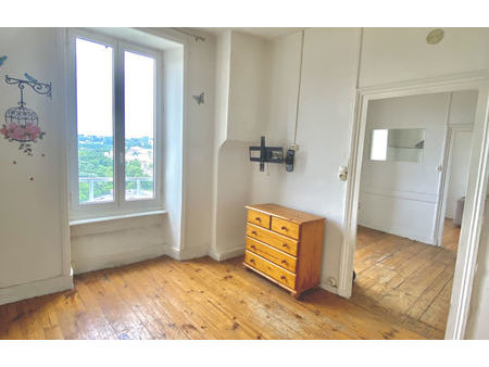 vente appartement 4 pièces 55 m² annonay (07100)