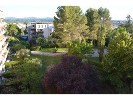 beau t4 dans résidence les balcons d'entremont avec ascenseur  places de parking  balcons 