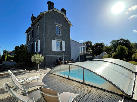 maison 7 pièces - 246m²